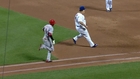 Bartolo Colon races MLB's fastest player to first base