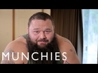Strongman Robert Oberst Responds to Your YouTube Comments