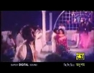 Bangla Hot Movie Song Sakil khan & Sabnur- oi chand mukhe jeno lagena grohon