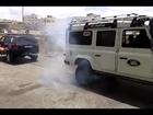 Jeep VS Land Rover - Tug of war